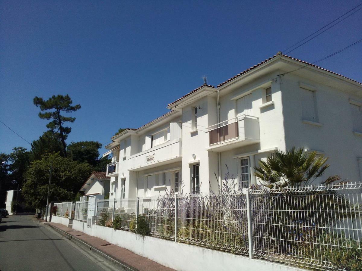 Appartement Proche Plage Et Commerces Royan Exterior photo